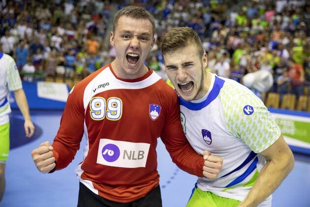 29 07 2018 Arena Zlatorog Celje SLO EHF EURO U20 France vs Slovenia Final in picture Gasper Dobaj and Tim Rozman of Slovenia win against France during the final match of the EHF Mens Handball European U20 Championship between France vs Slovenia at the Arena Zlatorog in Celje Slovenia on 2018 07 29 Celje  EX_SPIDA