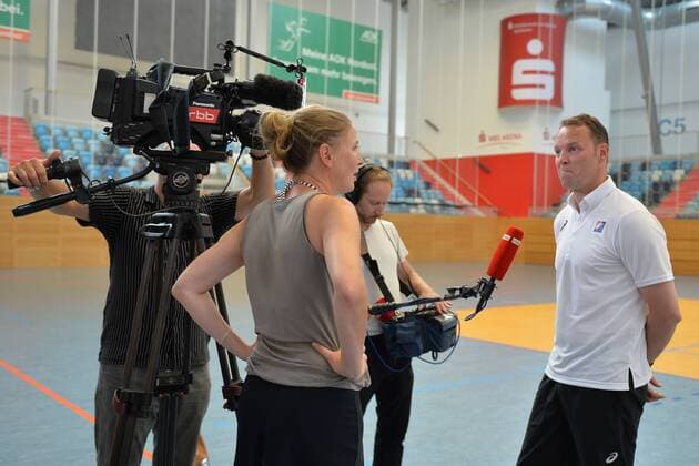 Handball men season 2018 19 training national team Japan Dagur Sigrundsson head coach Japan on TV Interview with the rbb 31 07 18 Copyright: xMichaelxHundtx xMatthiasxKochx