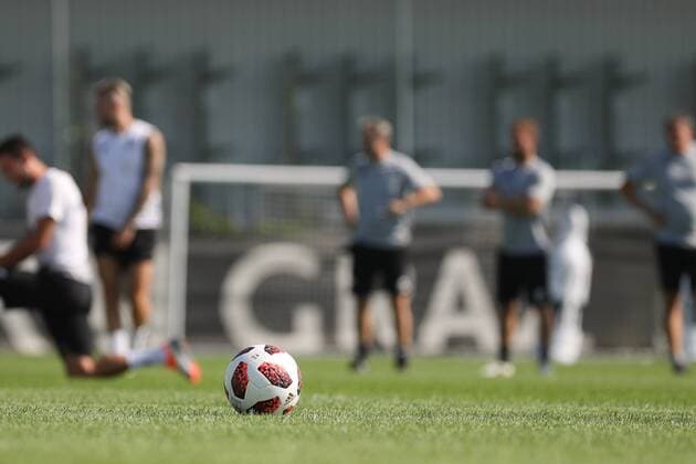 SOCCER - UEFA CL quali, Ajax vs Sturm GRAZ,AUSTRIA,31.JUL.18 - SOCCER - UEFA Champions League qualification, SK Sturm Graz vs AFC Ajax Amsterdam, preview, training Sturm. Image shows a feature with a ball. GEPAxpictures xChristianxWalgram
