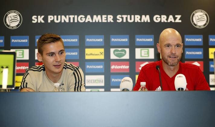 GRAZ, 31-07-2018 , Merkur Arena, football season 2018 2019, press conference PK Pressekonferenz Ajax preparing for the UEFA Champions League second qualifying round , 2nd leg , Sturm Graz - Ajax . Max Weber (L) and Ajax coach Erik ten Hag Ajax in Austria  x2371414x
