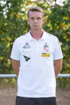 Erfurt 010818 Soccer Regional League FC Rot Weiss Erfurt Portraittermin Goalkeeping coach Rene Twardzik
