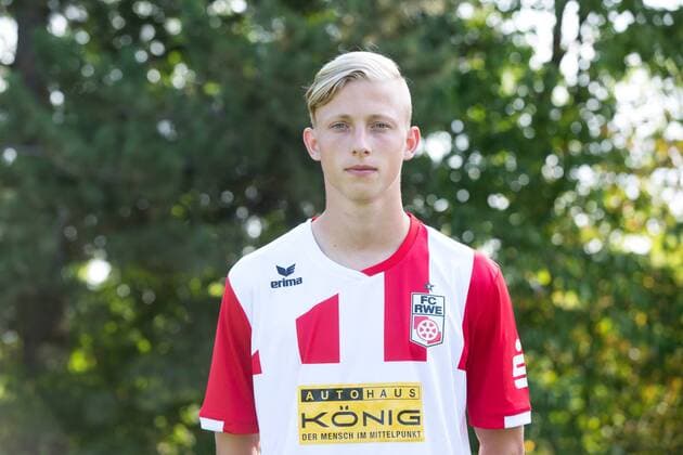 Erfurt 010818 Soccer Regional League FC Rot Weiss Erfurt Portraittermin Patrick Hädrich