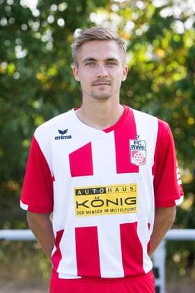 Erfurt 010818 Soccer Regional League FC Rot Weiss Erfurt Portraittermin Morten Rüdiger