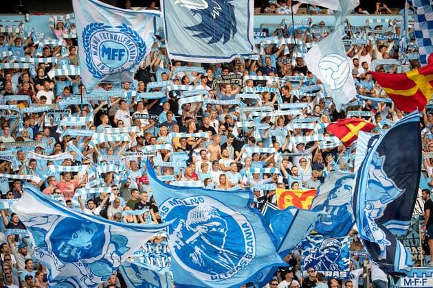 180801 Fans of Malmö FF prior to the UEFA Champions League qualifying match between Malmö FF and Cluj on August 1, 2018 in Malmö Photo Ludvig Thunman BILDBYRAN Code LT 35511  Copyright: LUDVIGxTHUNMAN BB180801LT002