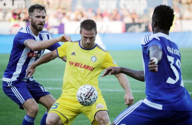 Fußball, CL Qualifikation, HJK Helsinki - BATE Baryssau Hannu Patronen 4, HJK Helsinki, FIN, Maksim Skavysh 15, BATE, BLR and Faith Friday Obilor 32, HJK Helsinki, FIN during their UEFA Champions League 2QR match HJK Helsinki - BATE in Telia 5G Arena 1. August 2018 in Helsinki, Finland. Copyright: xMattixMatikainenx NP24_00311953