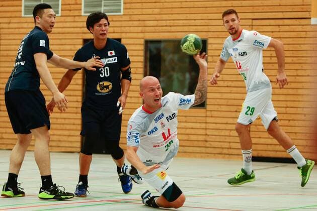 01 08 2018 xtgx Handball friendly match SC Magdeburg Japan emporer Robert Weber Magdeburg 28 throws Goal scorer scored goal scores the goal Beetzendorf
