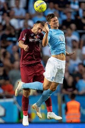 180801 Marcus Antonsson or Malmö FF during the UEFA Champions League qualifying match between Malmö FF and Cluj on August 1, 2018 in Malmö Photo Mathilda Ahlberg BILDBYRAN Cop 178  Copyright: MATHILDAxAHLBERG BB180801MA037