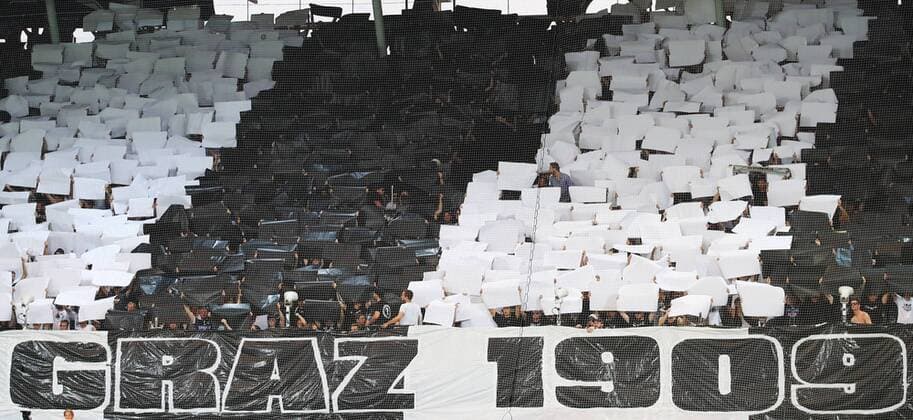 SOCCER - UEFA CL quali, Sturm vs Ajax GRAZ,AUSTRIA,01.AUG.18 - SOCCER - UEFA Champions League qualification, SK Sturm Graz vs AFC Ajax Amsterdam. Image shows fans of Sturm. GEPAxpictures xMarioxBuehner
