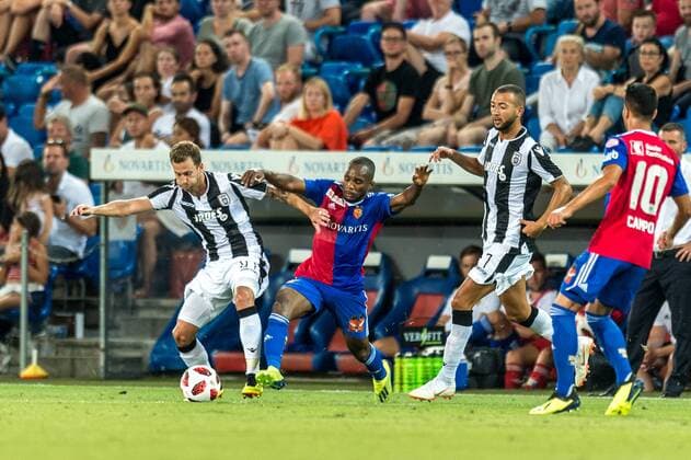 Football Champions League Second qualifying round 18 19 FC Basel 1893 FC PAOK Saloniki 01 08 2018 Aldo Kalulu FCB 26 in a duel with Canas José PAOK 87 in Champions League qualifying round 2 Match between FC Basel 1893 and FC PAOK Salonika on Wednesday 01 August 2018 St Jakob Park in Basel xGRGx
