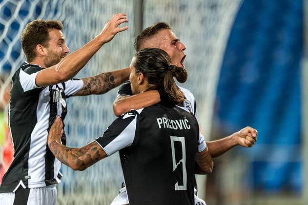 Soccer Champions League Second qualifying round 18 19 FC Basel 1893 FC PAOK Saloniki 01 08 2018 Pajk league victory in qualifying round 2 Match between FC Basel 1893 and FC PAOK Salonika on Wednesday 01 August 2018 at St Jakob Park in Basel xGRGx