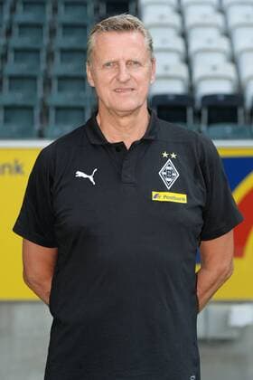 Team doctor Dr Stefan Hertl VfL Borussia Mönchengladbach 1 BL 2018 2019