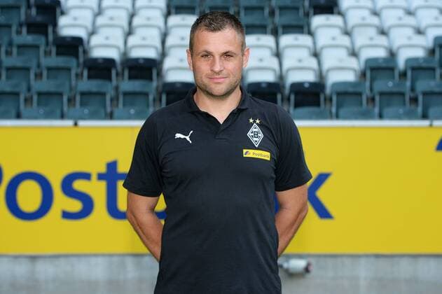Chief Physiotherapist Hendrik Schreiber VfL Borussia Mönchengladbach 1 BL 2018 2019