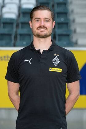 Physiotherapist Benedikt Bohnen VfL Borussia Mönchengladbach 1 BL 2018 2019