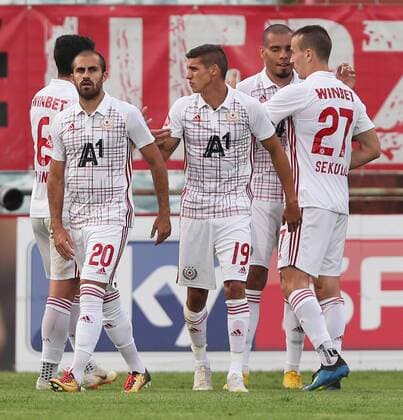 SOCCER - UEFA EL quali, Admira vs Sofia MARIA ENZERSDORF,AUSTRIA,02.AUG.18 - SOCCER - UEFA Europa League qualification, FC Admira Wacker Moedling vs PFK CSKA Sofia. Image shows the rejoicing of ZSKA Sofia. GEPAxpictures xChristianxOrt