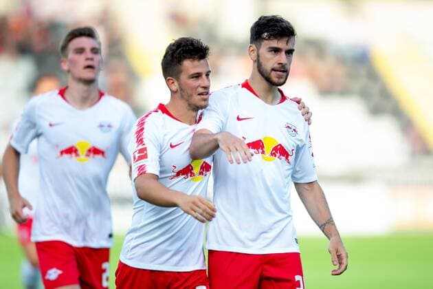 180802 Massimo Bruno or Leipzig celebrates with his teammates after scoring 0 1 during the UEFA Europe League qualifying match between Häcken and RB Leipzig on August 2, 2018 in Gothenburg  Copyright: MICHAELxERICHSEN BB180802MI038