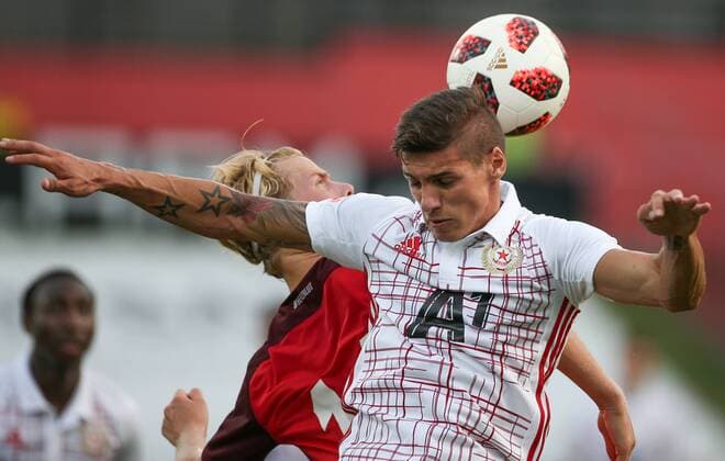 SOCCER - UEFA EL quali, Admira vs Sofia MARIA ENZERSDORF,AUSTRIA,02.AUG.18 - SOCCER - UEFA Europa League qualification, FC Admira Wacker Moedling vs PFK CSKA Sofia. Image shows Morten Hjulmand (Admira) and Kiril Despodov (Sofia). GEPAxpictures xMarioxKneisl