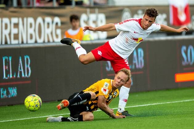 180802 Adam Andersson or Häcken and Massimo Bruno or Leipzig during the UEFA Europe League qualifying match between Häcken and RB Leipzig on August 2, 2018 in Gothenburg  Copyright: MICHAELxERICHSEN BB180802MI044