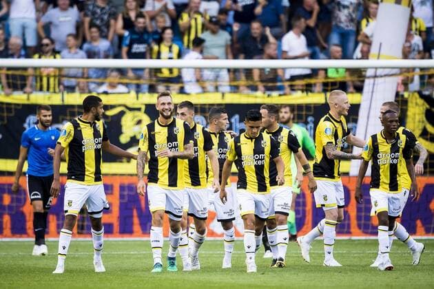 ARNHEM, Vitesse - FC Viitorul, 2-8-2018, football, season 2018-2019, qualification match for Europa League, stadium de Gelredome, Vitesse player Tim Matavz (3L) has scored 1-0 Vitesse - FC Viitorul  x2373146x