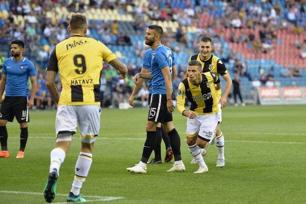 ARNHEM, 02-08-2018, season 2018 2019, Football, 2nd round Europa League qualification, Vitesse - FC Viitorul, Vitesse player Bryan Linssen celebrating his goal during the match Vitesse - FC Viitorul Vitesse - FC Viitorul  x2373183x