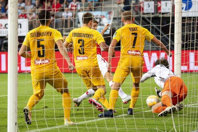 ALKMAAR , 02-08-2018 , AFAS Stadion ,season 2018 2019, Football, 2nd round Europa League qualification . AZ player Guus Til scores the 1-1 during the match AZ - FC Kairat AZ - FC Kairat  x2373222x