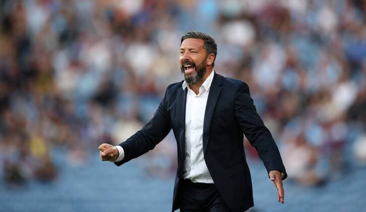 Football - 2018 2019 Europa League - Second Qualifying Round, Second Leg: Burnley (1) vs. Aberdeen (1). Derek McInnes manager of Aberdeen at Turf Moor. COLORSPORT LYNNE CAMERON 