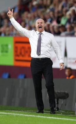 Football - 2018 2019 Europa League - Second Qualifying Round, Second Leg: Burnley (1) vs. Aberdeen (1). Sean Dyche manager of Burnley at Turf Moor. COLORSPORT LYNNE CAMERON 