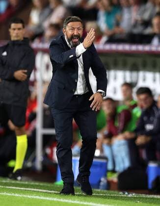 Football - 2018 2019 Europa League - Second Qualifying Round, Second Leg: Burnley (1) vs. Aberdeen (1). Derek McInnes manager of Aberdeen at Turf Moor. COLORSPORT LYNNE CAMERON 