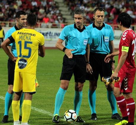 02.08.2018 Nis(Serbia) FK Ranicki Nis-FC Maccabi Tel Aviv Europa League 2nd leg qualifiers men s football Radu Petrescu(c) Romanian referee with assistants Mircea Grigoriu(L),Radu Ghinguleac(R) : 