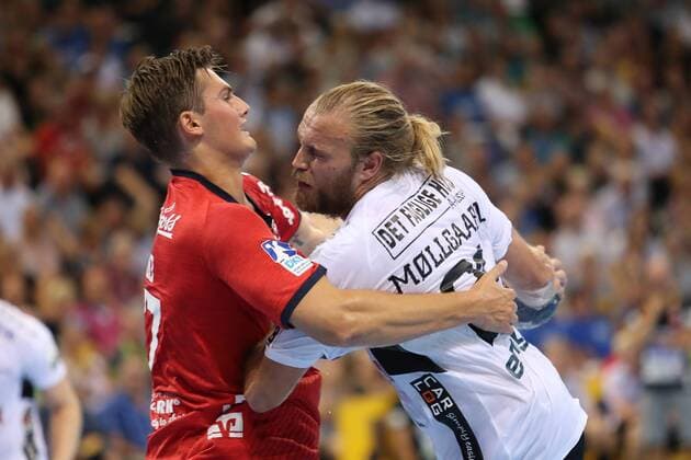 17 Jacob Cement Cup Handball Test Match 03 08 18 Henrik Moellgaard Aalborg Handbold 21 against Magnus Roed SG Flensburg Handewitt 77 xmmkx