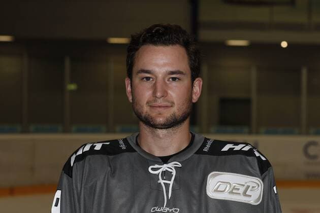 official team photo of the Koelner Haie 04 08 2018 Jason Akeson Koelner Haie 19 official team photo Portrait of the Koelner Haie on 04 08 2018 in the training hall K2 in Koeln Germany xadx