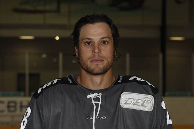 official team photo of the Koelner Haie 04 08 2018 Ryan Jones Koelner Haie 28 official team photo Portrait of the Koelner Haie on 04 08 2018 in the training hall K2 in Koeln Germany xadx