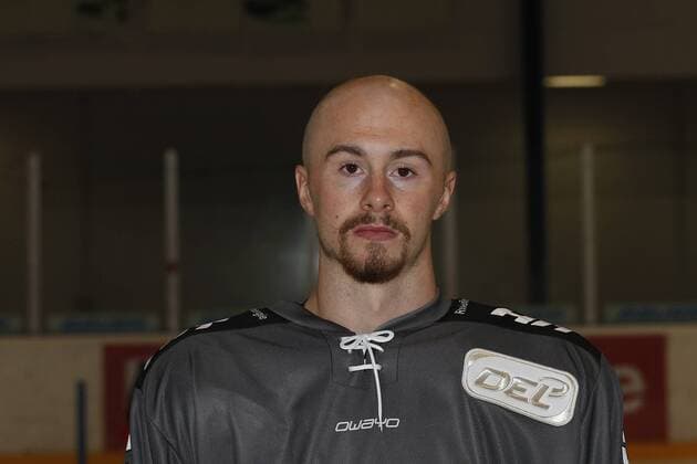 official team photo of the Koelner Haie 04 08 2018 Fabio Pfohl Koelner Haie 95 official team photo Portrait of the Koelner Haie on 04 08 2018 in the training hall K2 in Koeln Germany xadx