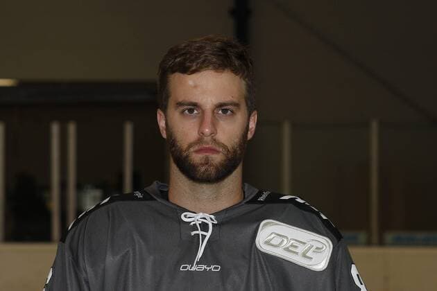 official team photo of the Koelner Haie 04 08 2018 Ben Hanowski Koelner Haie 86 official team photo Portrait of the Koelner Haie on 04 08 2018 in the training hall K2 in Koeln Germany xadx