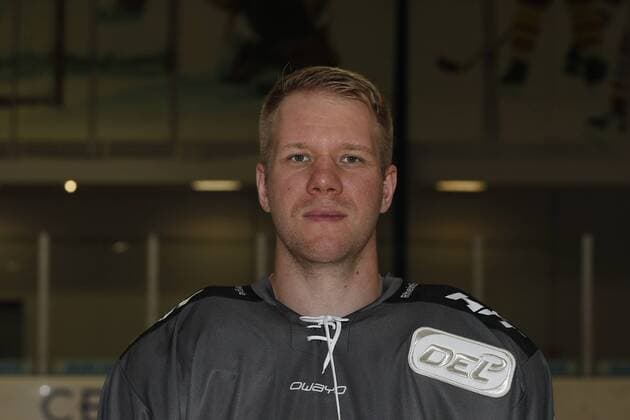 official team photo of the Koelner Haie 04 08 2018 Marcel Müller Koelner Haie 9 official team photo Portrait of the Koelner Haie on 04 08 2018 in the training hall K2 in Koeln Germany xadx