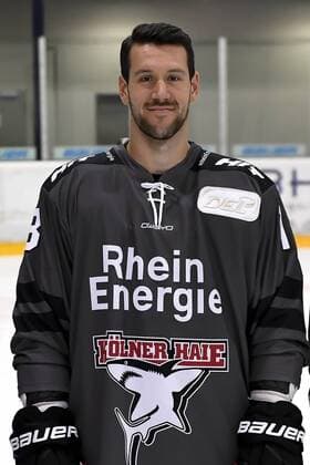 Ice Hockey DEL team photo and player portraits Kölner Haie Koelns Kai Hospelt Nr 18 wd