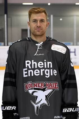 Ice Hockey DEL team photo and player portraits Kölner Haie Koelns Alexander Sulzer No. 52 wd
