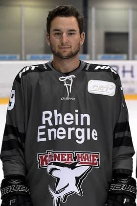 Ice Hockey DEL team photo and player portraits Kölner Haie Koelns Jason Akeson Nr 19 wd