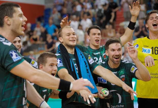 Handball 03 08 2018 Start of the season 2018 2019 FLITZTURNIER in the MBS Arena Potsdam FUZE Berlin geg 1 VfL Potsdam JUBEL from left to right Mijajlo MARSENIC 93 Fuechse Jacob Tandrup HOLM 6 Füchse Bjarki Mar ELISSON 4 Fuechse Paul DRUX 95 Fuechse Frederik SIMAK 24 Fuechse Fabian WIEDE 3 Fuechse TW Malte SEMICO 16 fish