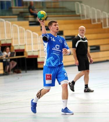 Handball Weininselturnier Groß Umstadt season 2018 2019 05 08 2018 Groß Umstadt v l Michael Wagner TV Büttelborn action single image