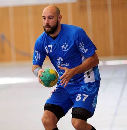Handball Weininselturnier Groß Umstadt season 2018 2019 05 08 2018 Groß Umstadt v l Tim Müller TV Büttelborn single frame single image