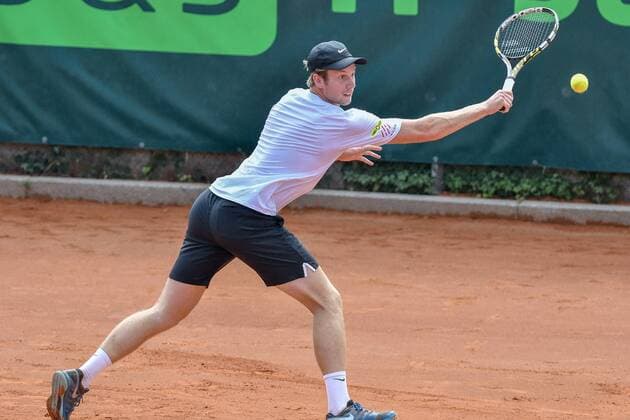 GER 1 Tennis Point Bundesliga Men Tennis Eternal Love BW Neuss vs TV Reutlingen 1 05 08 2018 Tennis Eternal Love BW Neuss GER 1 Tennis Point Bundesliga Men Tennis Eternal Love BW Neuss vs TV Reutlingen 1 in the picture van der Zandschulp Botic GER at the back nph Mauelshagen nph00321
