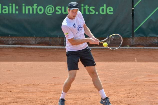 GER 1 Tennis Point Bundesliga Men Tennis Eternal Love BW Neuss vs TV Reutlingen 1 05 08 2018 Tennis Eternal Love BW Neuss GER 1 Tennis Point Bundesliga Men Tennis Eternal Love BW Neuss vs TV Reutlingen 1 in the picture van der Zandschulp Botic GER at the back nph Mauelshagen nph00321
