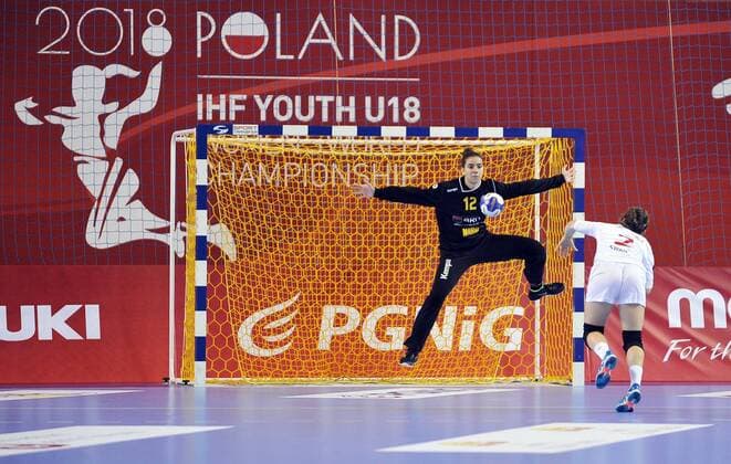 2018.08.07 Kielce Pilka reczna Mlodziezowe Mistrzostwa Swiata w Pilce Recznej Kobiet do lat 18 Rumunia - Slowacja N z CIUCA Diana Cristiana Foto Norbert Barczyk PressFocus 2018.08.07 Kielce Handball IHF Youth U18 Womens World Championship WM Weltmeisterschaft 2018 Romania - Slovakia CIUCA Diana Cristiana Credit: Norbert Barczyk PressFocus NEWSPIX.PL --- Newspix.pl  20180807NB0095