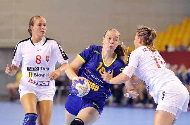 2018.08.07 Kielce Pilka reczna Mlodziezowe Mistrzostwa Swiata w Pilce Recznej Kobiet do lat 18 Rumunia - Slowacja N z MORARU Patricia Valentina Foto Norbert Barczyk PressFocus 2018.08.07 Kielce Handball IHF Youth U18 Womens World Championship WM Weltmeisterschaft 2018 Romania - Slovakia MORARU Patricia Valentina Credit: Norbert Barczyk PressFocus NEWSPIX.PL --- Newspix.pl  20180807NB0100