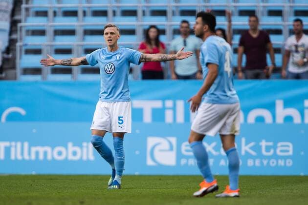 180807 Sören Rieks of Malmö FF reacts against the referee during the UEFA Champions League qualifying match between Malmö FF and Vidi on August 7, 2018 in Malmö Photo Mathilda Ahlberg BILDBYRAN Cop 178  Copyright: MATHILDAxAHLBERG BB180807MA013