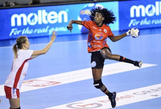 2018.08.07 Kielce Pilka reczna Mlodziezowe Mistrzostwa Swiata w Pilce Recznej Kobiet do lat 18 Polska - Angola N z Luzia Santana Kiala Foto Rafal Rusek PressFocus 2018.08.07 Kielce Handball IHF Youth U18 Womens World Championship WM Weltmeisterschaft 2018 Poland - Angola Luzia Santana Kiala Credit: Rafal Rusek PressFocus NEWSPIX.PL --- Newspix.pl FRANCE OUT!  20180807PF_RR663