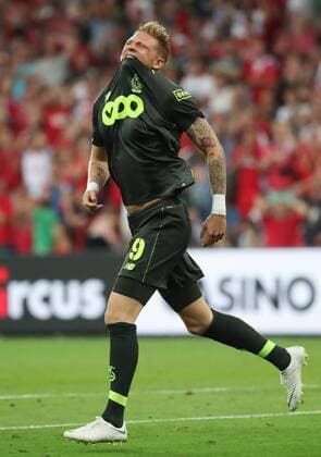 Standard s Renaud Emond looks dejected during the soccer match between Belgian Standard de Liege and Dutch AFC Ajax Amsterdam, Tuesday 07 August 2018 in Liege. This is the first leg of the third qualifying round of the UEFA Champions League. VIRGINIExLEFOUR  x05400527x