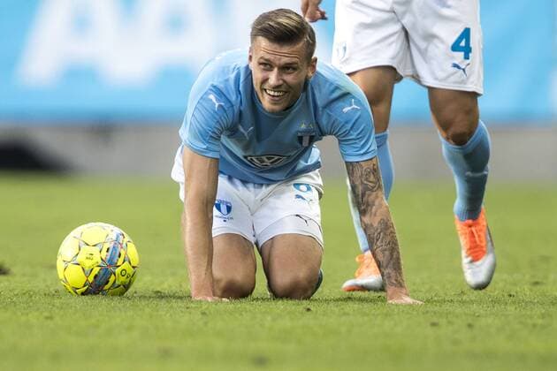 180807 Arn-Ingvi Traustason of Malmö FF looks dejected during the UEFA Champions League qualifying match between Malmö FF and Vidi on August 7, 2018 in Malmö Photo Mathilda Ahlberg BILDBYR N Cop 178  Copyright: MATHILDAxAHLBERG BB180807MA093