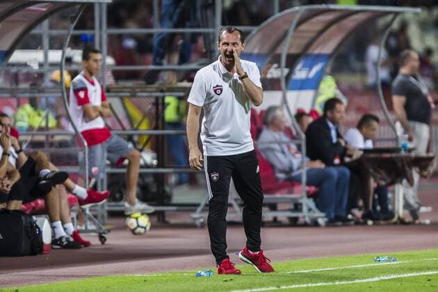 7th August 2018, Rajko Mitic Stadium, Belgrade, Serbia; UEFA Champions League football, third qualifying round, 1st leg, Red Star Belgrade versus Spartak Trnava; Head Coach Radoslav Latal of Spartak Trnava gives instructions to his players  ActionPlus12053853 NikolaxKrstic