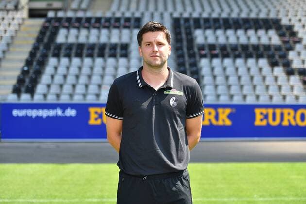Florian Bruns SC Freiburg 1 Bundesliga Portraettermin 2018 2019 1 Bundesliga 2018 2019 Portraettermin SC Freiburg Freiburg Copyright: xEIBNER SvenxLaeglerx EP_SLR